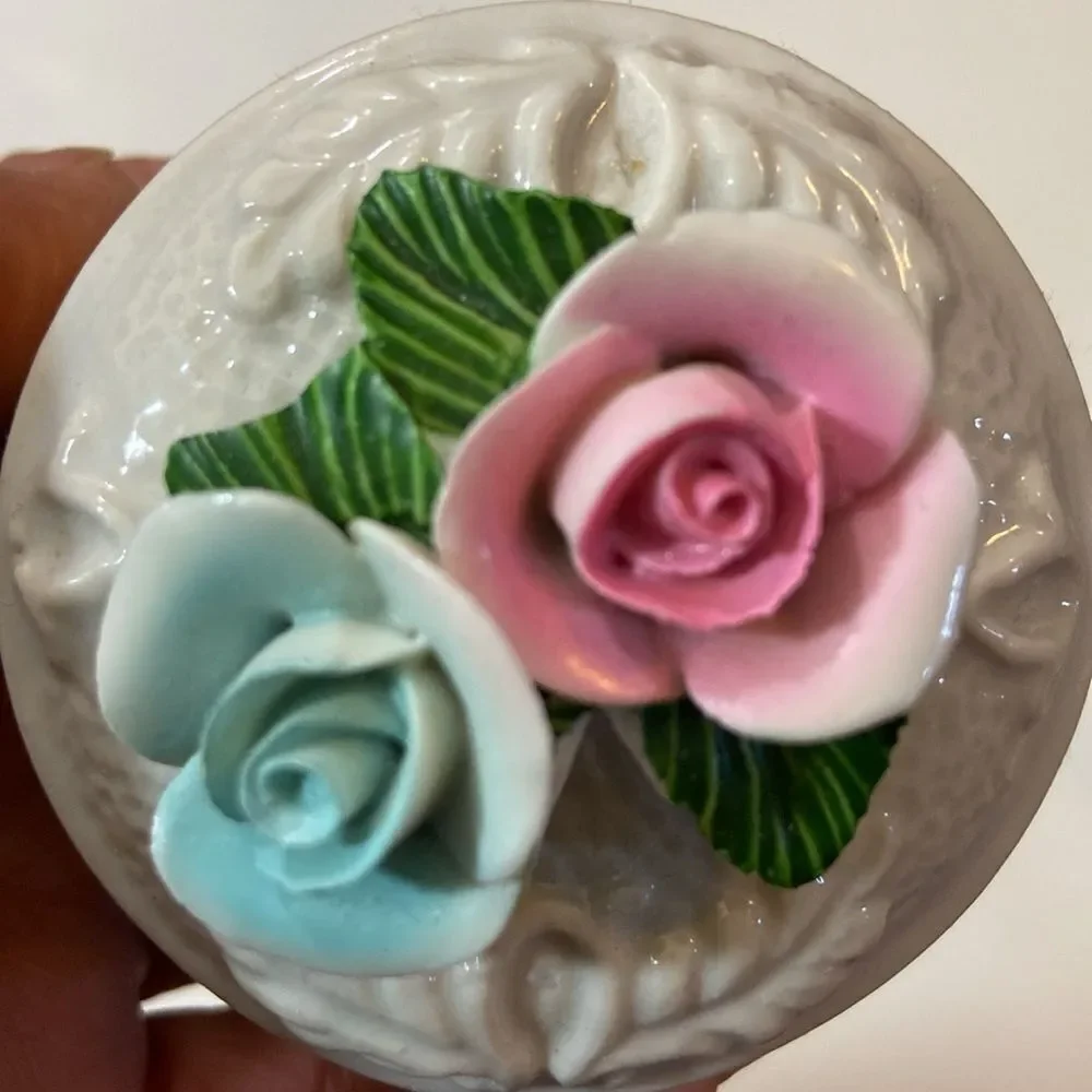 Vintage Decorative Porcelain and Glass Figurines Set 4
